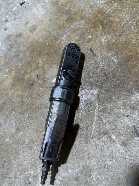 MAC Tools AR777 3/8 Drive Heavy Duty Air Ratchet Vintage Pneumatic Socket Wrench