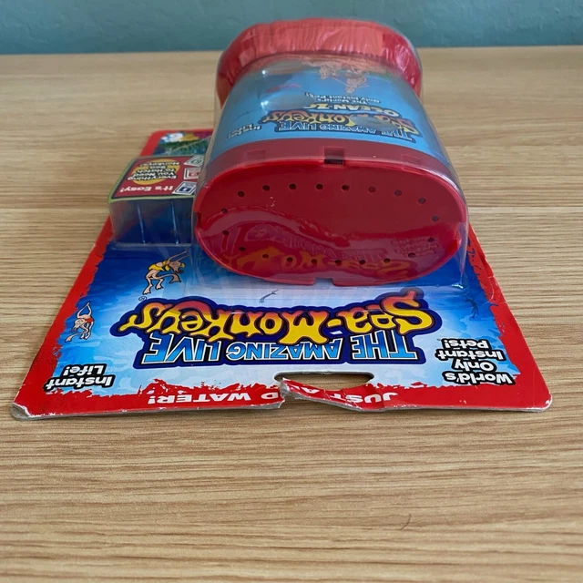 Amazing Live Sea Monkeys Ocean Zoo Marine Aquarium Red - BRAND NEW SEALED 3