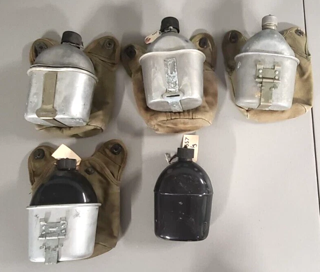 Lot of 5 WW2 US Military Army, USMC Canteens Lot of 5 WW2 US Military Army, USMC Canteens