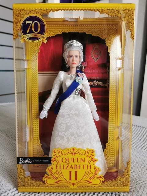 Mattel - Poupée Barbie Signature Queen Elizabeth II Jubileu Platina 2000 A Nos Jours Indonesie