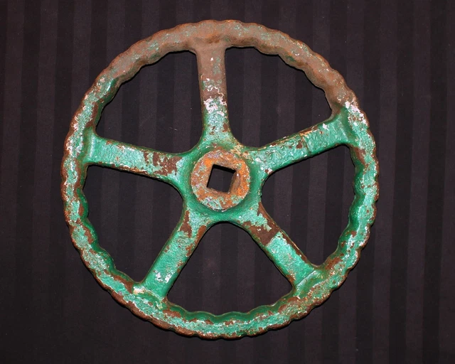 Antique vintage steam industrial salvage... CAST IRON hand crank WHEEL .. 13.5"