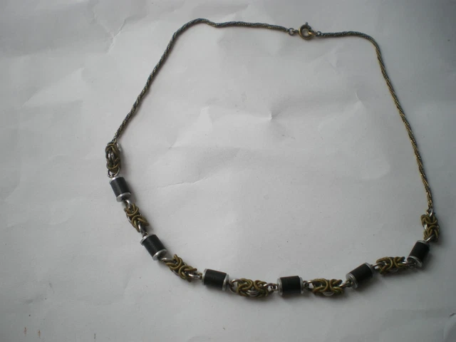 Collier Art Déco Jakob Bengel - Galalithe Kaki, Métal Argenté, Allemagne Années 30