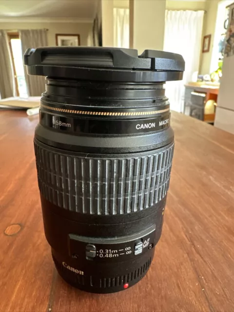 Canon EF 100mm f/2.8 Macro USM Lens