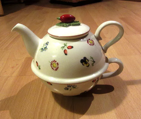 Villeroy & Boch Petite Fleur Tea for One Teekanne wie neu