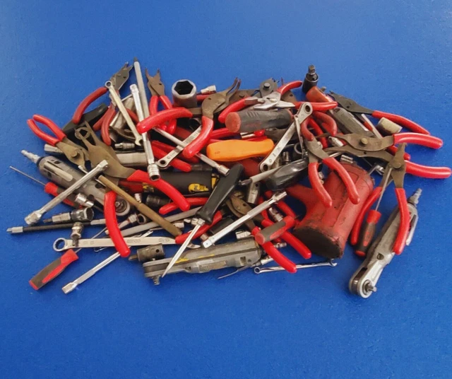 SNAPON AUCTION 105 Tools Broken, Damaged, Worn Out, Rusty, Missing