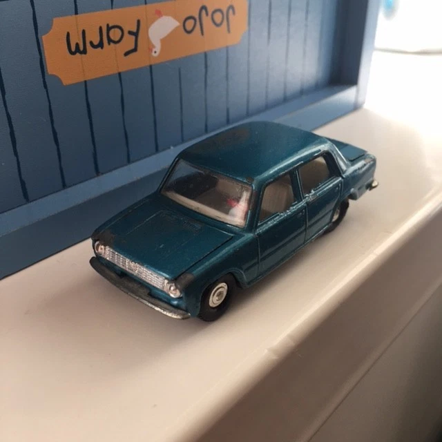 1/64 citroËn c4 picasso blue 2016