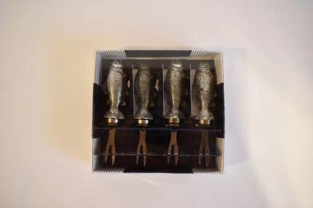 NIP Corn Cob Picks Holders Silver Salmon Fish Set of 4 Boston Warehouse