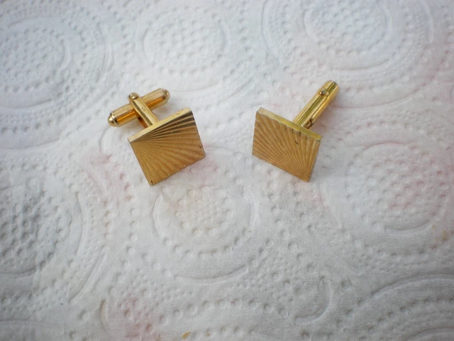 Boutons de manchettes Murat plaqué or et onyx - Jeronine Vintage