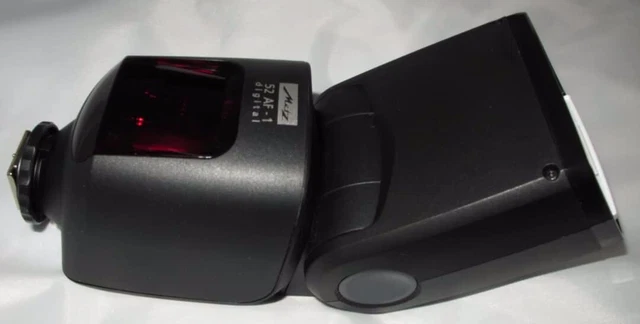 Metz mecablitz 52 AF-1 digital Flash 150 - for Nikon 2