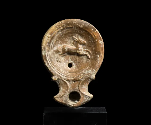 Roman 1st Century oil lamp with leaping stag