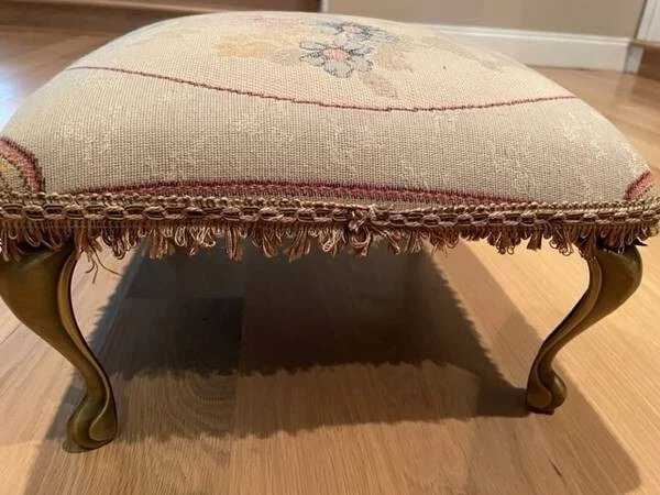 Vintage Mid Century Needlepoint Tapestry Ottoman Footstool Small Bench