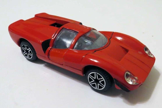 Ancienne Miniature Politoys Export Lola Aston Martin - N°565 - 1/43 - Jeux & Jouets