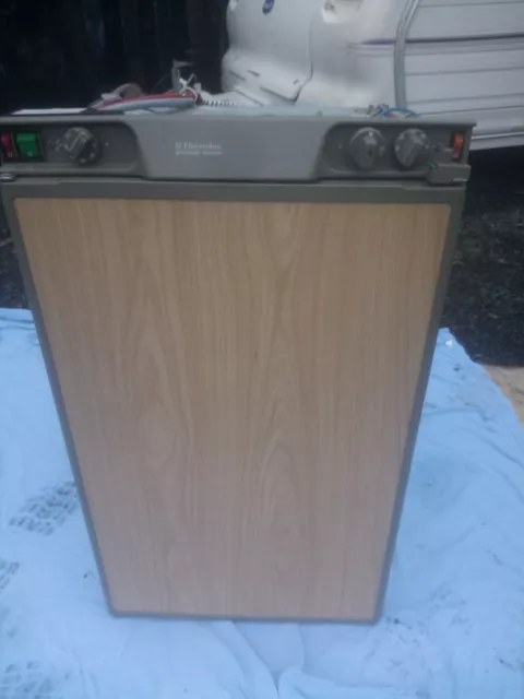 3 way caravan fridge for sale discount
