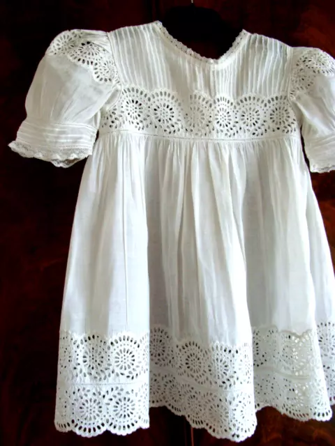 Robe Ancienne Broderie Anglaise Pour Fillette Ou Grande Poupee Ancienne