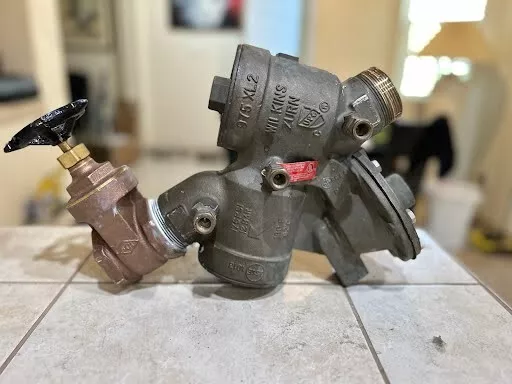 ZURN - WILKINS 975XL2 REDUCED PRESSURE BACKFLOW PREVENTER + 2" Ball Valve BONUS