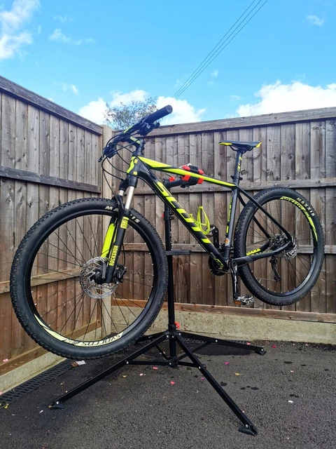 Scott Scale 760 used in