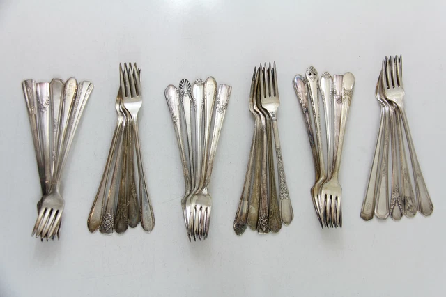 30x GRILLE FORKS FLATWARE SILVERPLATE LOT VINTAGE CRAFT REUSE REPURPOSE
