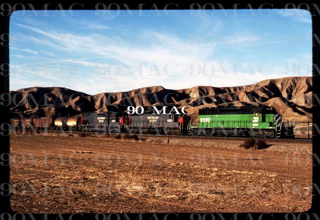 BURLINGTON NORTHERN-BN EMD SD40-2 #6800. San Timoteo (CA). Original Slide 1978.
