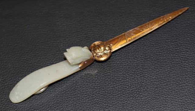 Antique Chinese carved jade belt hook & bronze letter opener, Qing Dynasty 19thC