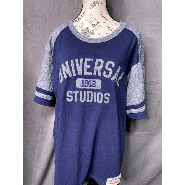 Vintage Universal Studio Size Large