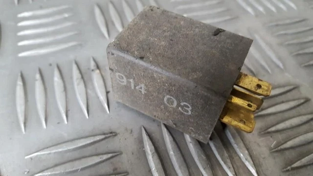 FOR Audi 80 OTROS RELÉS 431955531  ES390816-36