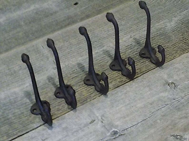 Antique Metal Wall Hooks Pots Pans Dog Leash Coat Hat Towel Hanging Set of 5