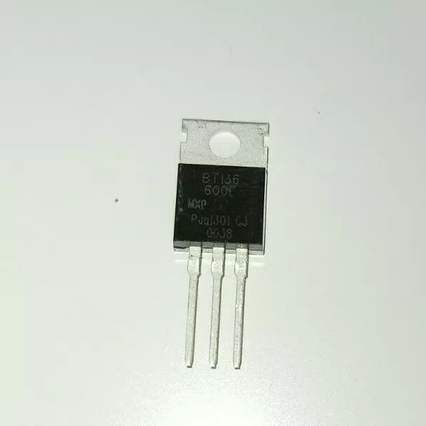 Triac BT136 - 600E  600V 4A