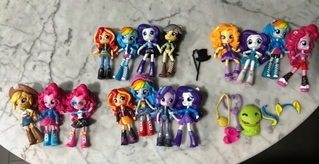 Lot of 15 My Little Pony Equestria Girls Minis Plus accessories! Huge Lot!!