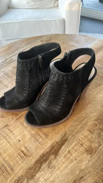Vince Camuto Katri Black Leather Ankle Booties Block Heel Sandals Zipper, 8.5M