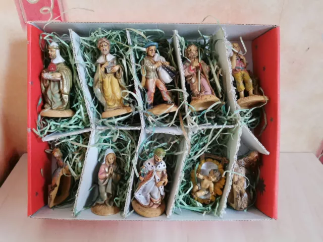 Vintage 1960s Italy PELLEGRINI Nativity Crib Scene Christmas x10 Resin Figures