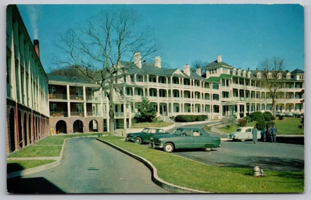 Motor Inn Hotel Natural Bridge Virginia Parking Lot Old Cars VA VNG UNP Postcard