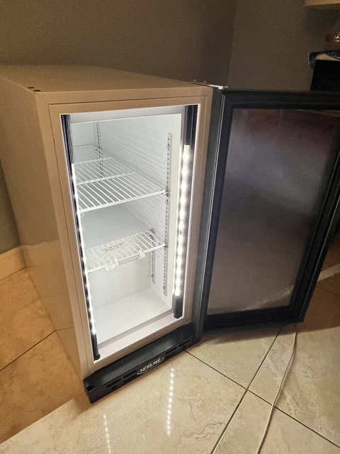 Norlake Nlct55 Countertop Commercial Freezer Merchandiser Glass Door