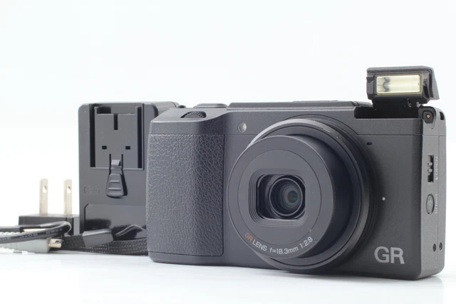 [MINT] in BOX RICOH GR II 16.2 MP Digital Camera Black 18.3mm F2.8 From JAPAN