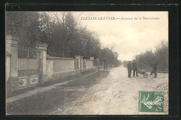 CPA Plessis-Trevise, Avenue de la Marechale 1909