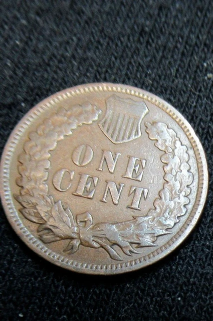 Roll Of 50 Indian Head And Wheat Cent Pennies From Estate  Coin Collection 3