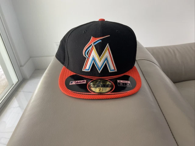 Miami Marlins New Era Authentic Collection On Field 59FIFTY Fitted Hat - 7 5/8
