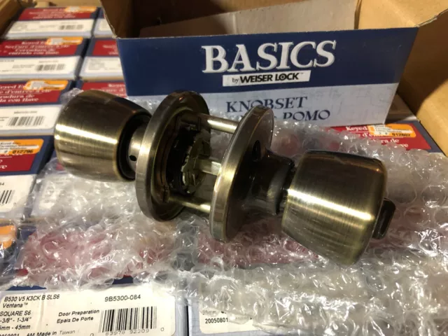 Antique/Brushed brass finish Keyed entry door knob/lockset Exterior Weiser brand