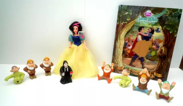 Snow White Doll and seven dwarves Figures