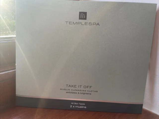 Temple Spa ""Take It Off"" - Paquete de 2 paños limpiadores de muselina y brillantes