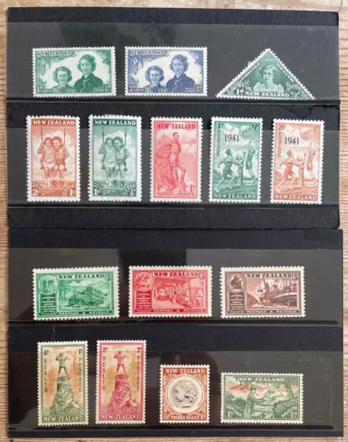Small Collection Of Mint New Zealand Stamps On Stockcards