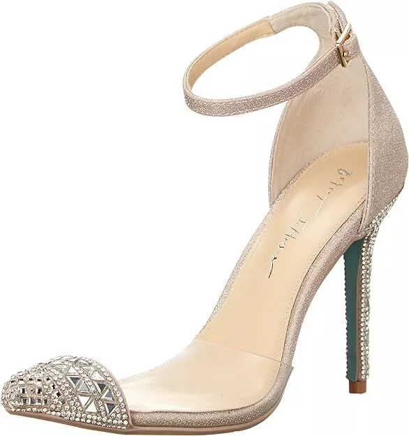 Betsey Johnson Women's Sb-gingr Pump, Blush - US 6.5