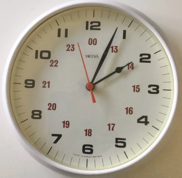 Vintage 1970’s Iconic ‘Smiths’ Wall Clock Post Office/School Office Large 11” 2