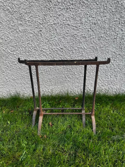 cast iron trestles