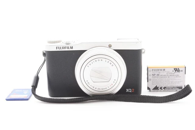 FUJIFILM XQ2 Digital Camera silver color 12 megapixels Stabilization Optical