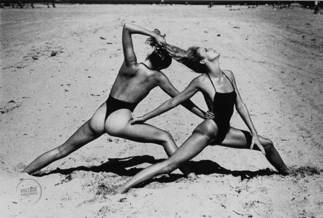 1975 Vintage Helmut Newton Photo Print Swimsuit Models Vogue Photogravure 11x14