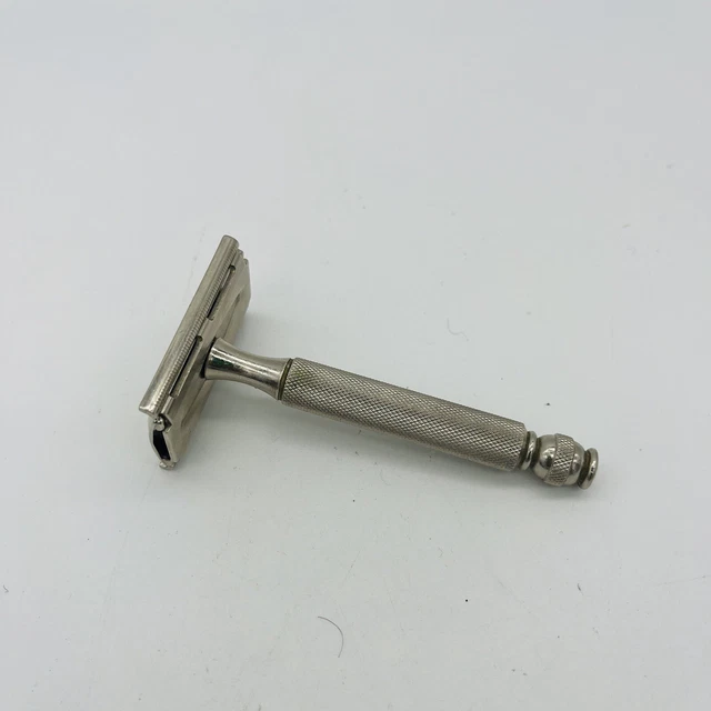 Vintage Gillette TECH Razor 3 Piece 1939 J w/Diamond Blade Slot Made in USA