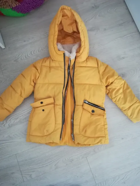 Zara Girls Mustard Yellow Down Feather Hooded Puffer Jacket Coat   8yrs 128 Cm