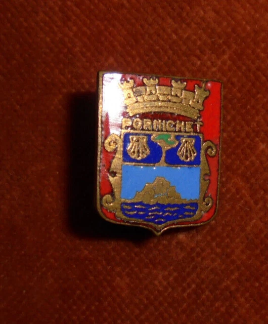 Insigne Ancien En émail - Blason Héraldique De Concarneau - Occasion - Broche Ou Collection