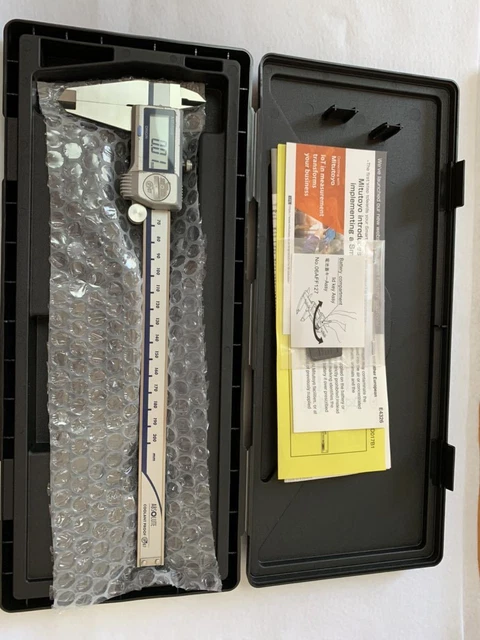 Mitutoyo digital caliper 200mm CD-P20S Mitutoyo measuring instrument micrometer