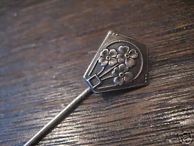 zarte Jugendtil Krawattennadel Stickpin Silber Brosche